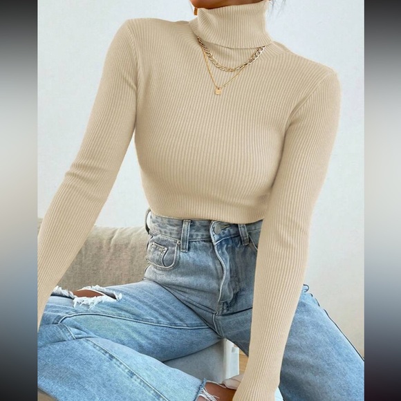 Luxe dusty purple ribbed knit turtleneck sweater top - Picture 6 of 16